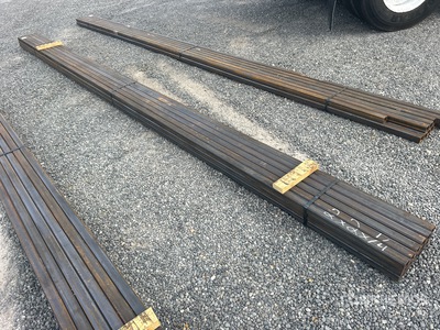 Quantity of 2 In x 2 In Square Tubing Varios metales (Unused)