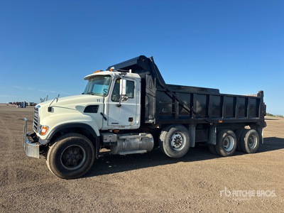 2004 Mack CV713 8x4 Tri/A Dump Truck