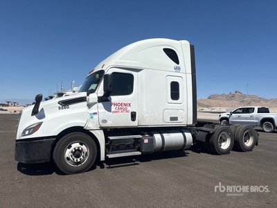 2020 Freightliner Cascadia 126 6x4 T/A Sleeper Truck Tractor