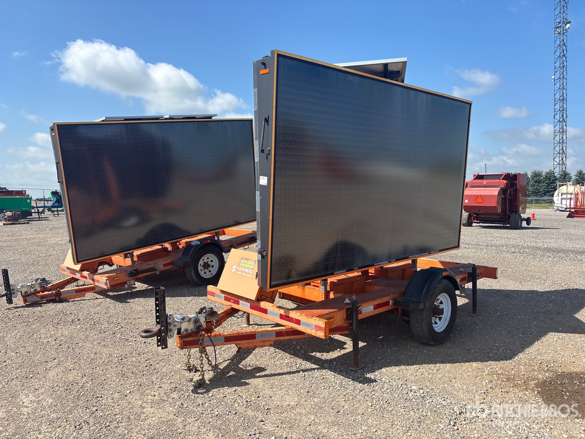 2014 Ver-Mac 130 W Solar Message Board