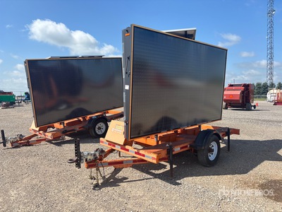 2014 Ver-Mac 130 W Solar Message Board