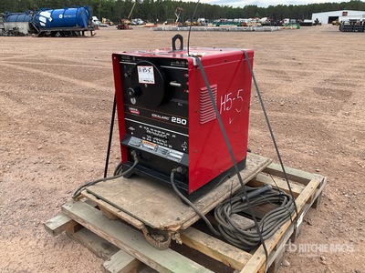 Lincoln Electric Idealarc 250 250 A Skid-Mounted Stick Electric Welder
