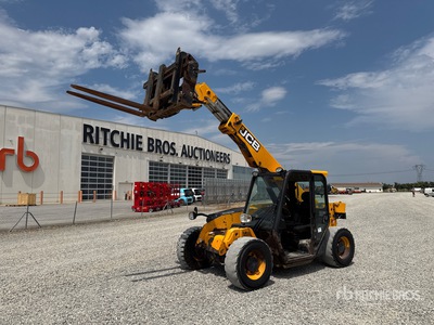 2015 JCB 525-60 Telehandler