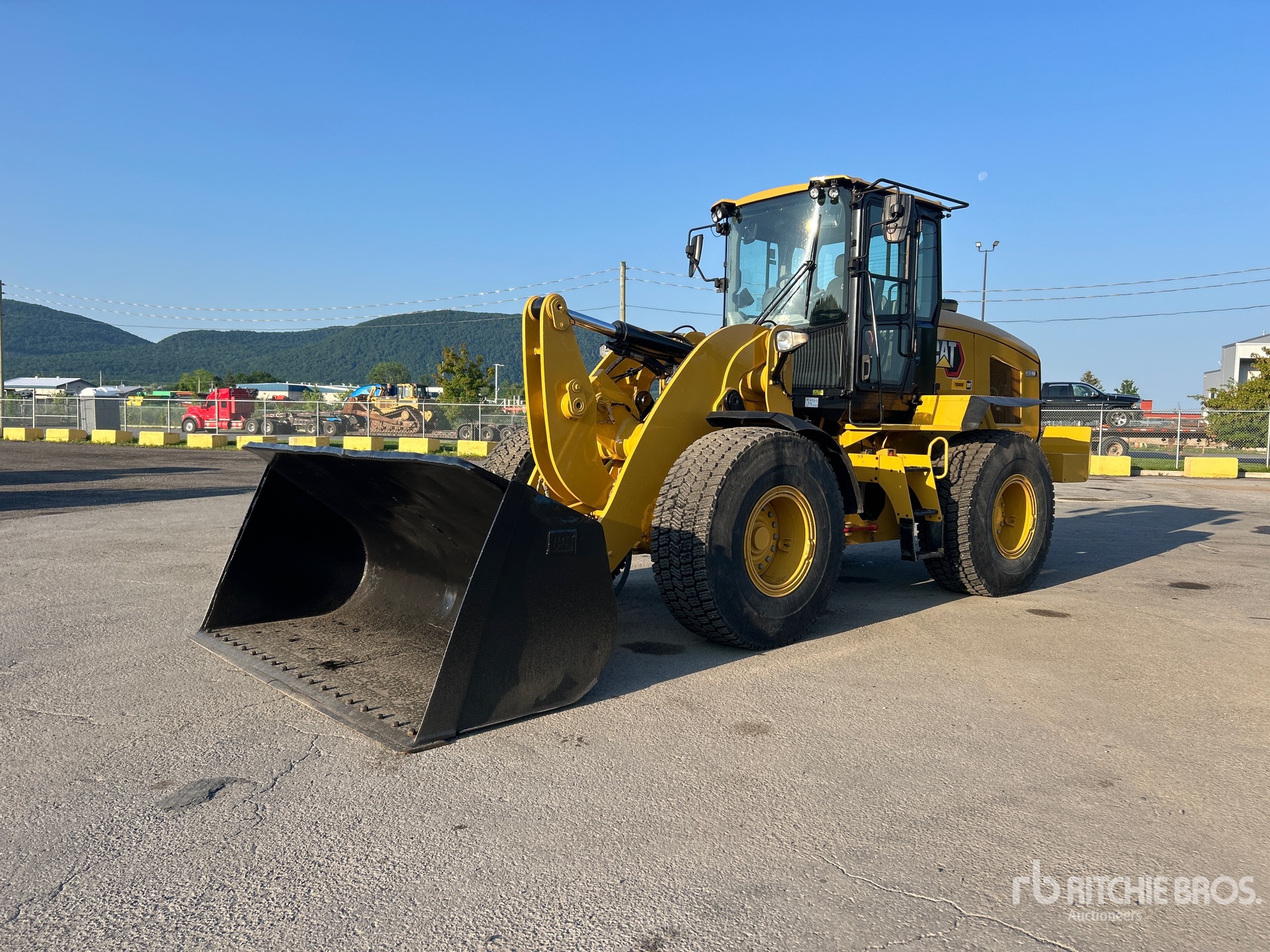 2019 Cat 938M Wheel Loader