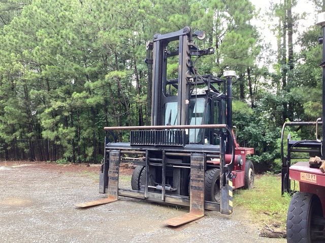 2015 Taylor X200S 20000 lb Pneumatic Tire Forklift