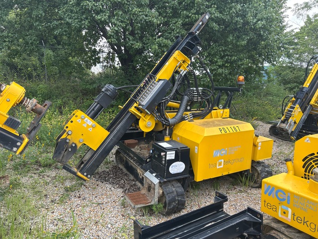 2022 MGI 830 Pile Driver
