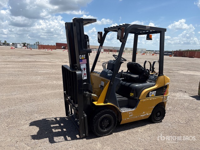 2018 Cat GP18N 3500 lbs Pneumatic Tire Forklift