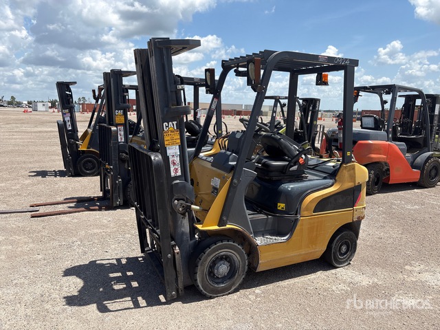 2018 Cat GP18N 3500 lbs Pneumatic Tire Forklift