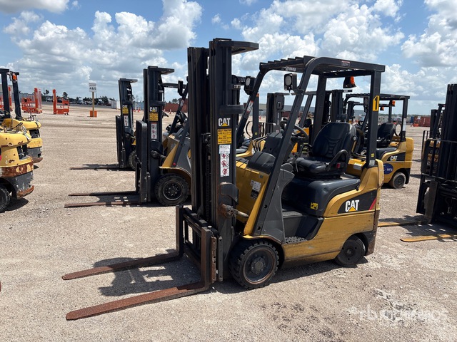 2018 Cat C3000 3000 lbs Cushion Tire Forklift