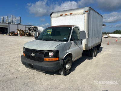 2009 Chevrolet Express 3500 4x2 Furgoneta caja cerrada