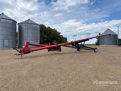 Wheatheart SA1071 10 in x 71 ft Swing Grain Auger