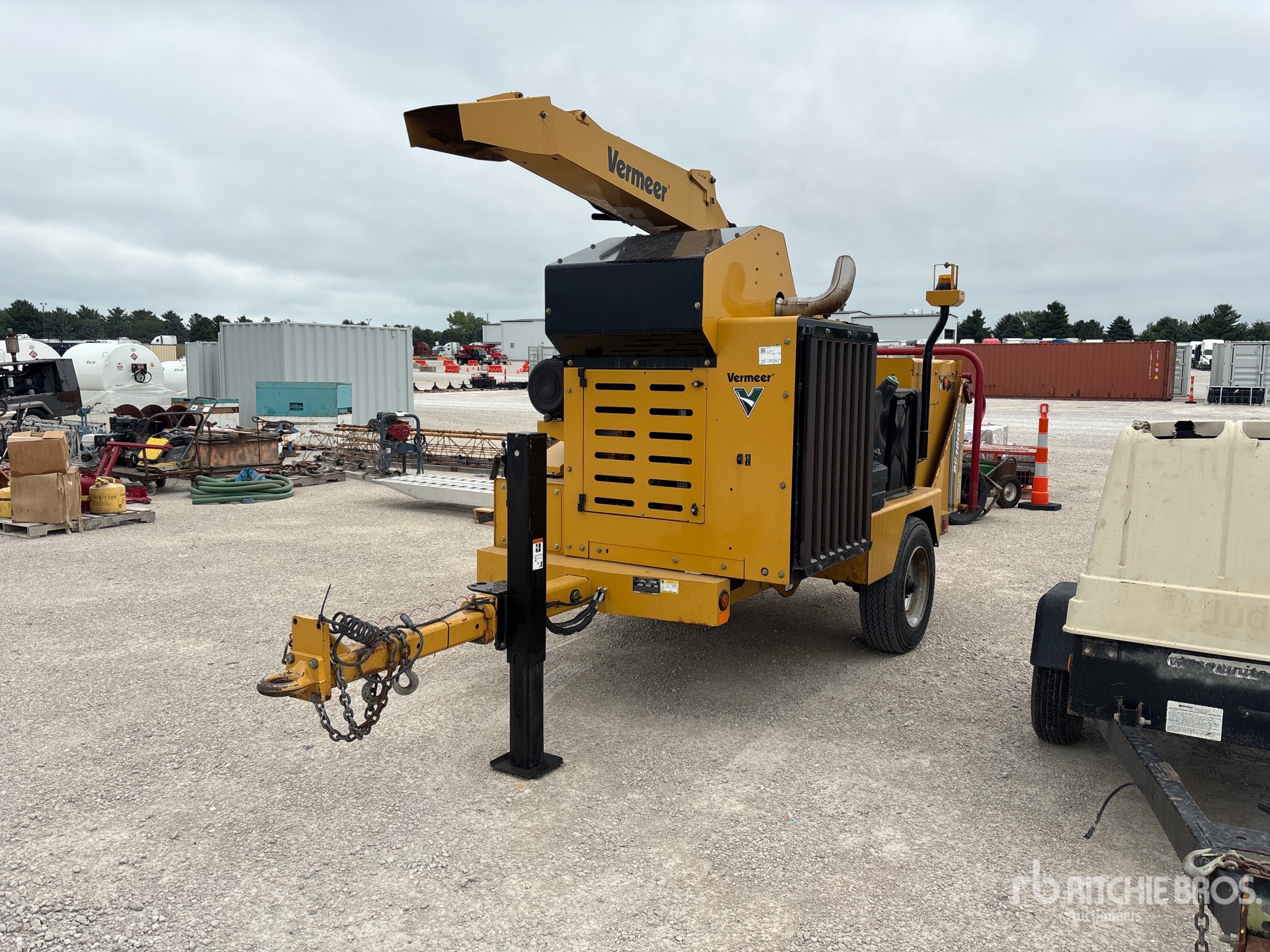 2018 Vermeer BC1800XL Tow-Behind Wood Chipper