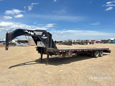 2008 Diamond  Back  30 ft T/A Flatbed Trailer