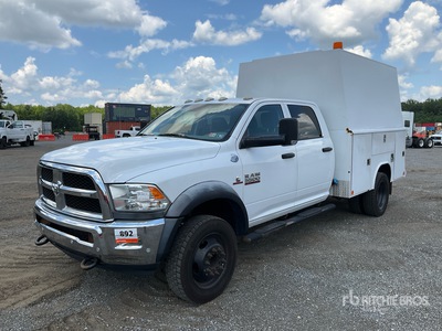 2017 Ram 5500 Ciężarówka serwisowa