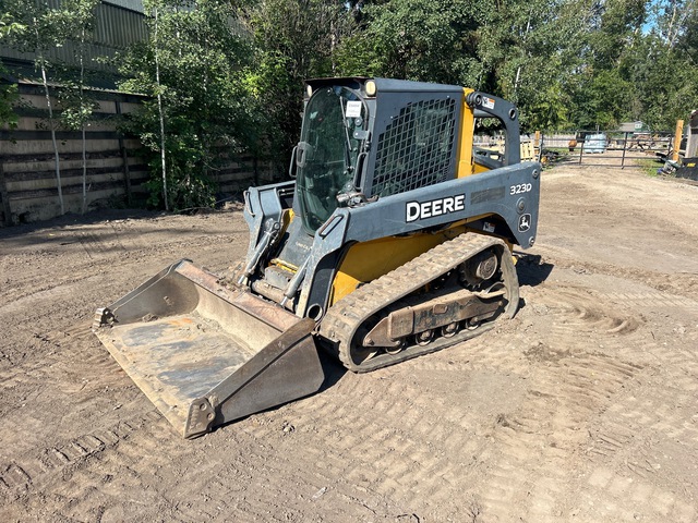 2011 John Deere 323D Compact Track Loader
