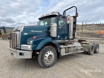 2015 Western Star 4900SA 6x4 T/A Dagcabine Trekker