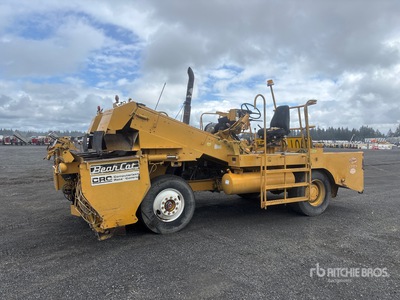 Etnyre Chip Spreader