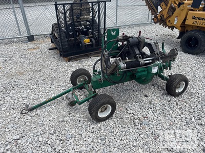 McElroy A860701 Electric rolling 28 pipe fusion machine