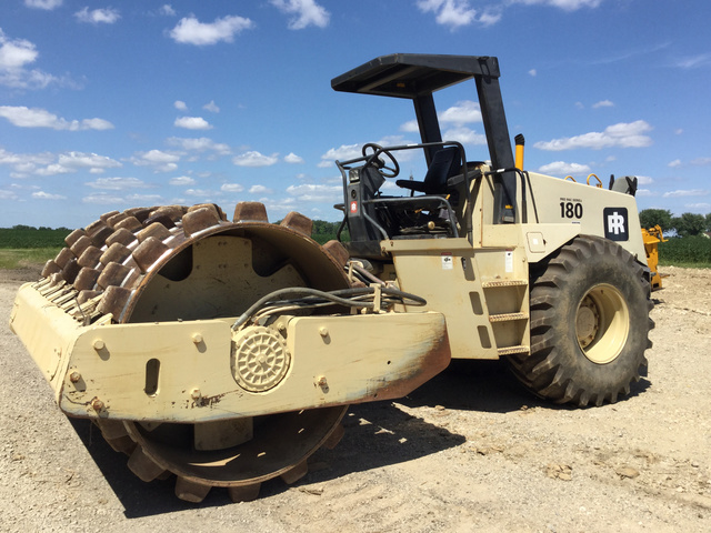 Ingersoll-Rand SD180F Vibratory Single Drum Compactor
