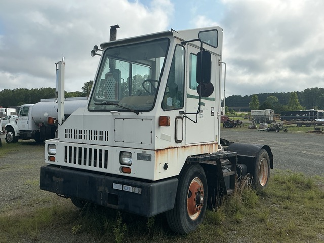 1994 Ottawa 30 Spotter Truck