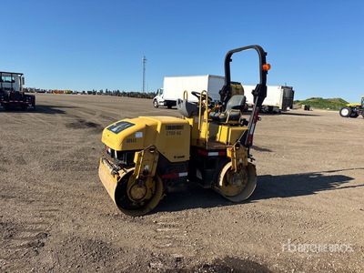 2005 Cat CB-224E Walec dwubębnowy