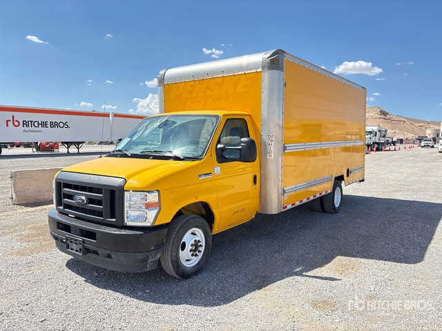 2022 Ford E-350 4x2 Van Truck