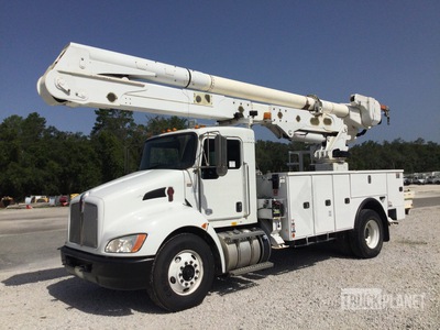 Altec AA55 56 ft on 2016 Kenworth T370 4x2 Camion Nacelle