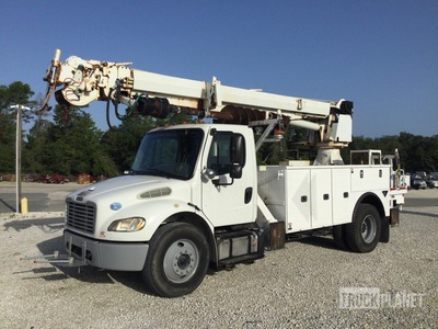2014 Altec DM47B TR on 2015 Freightliner M2 106 4x2 Digger Derrick Truck