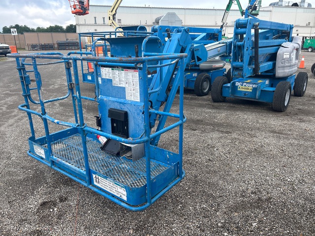 2016 Genie Z-45/25J 2WD Electric Articulating Boom Lift