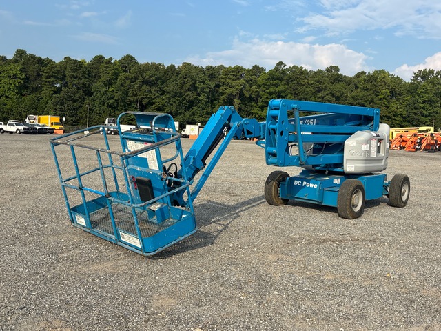 2014 Genie Z-45/25J 2WD Electric Articulating Boom Lift