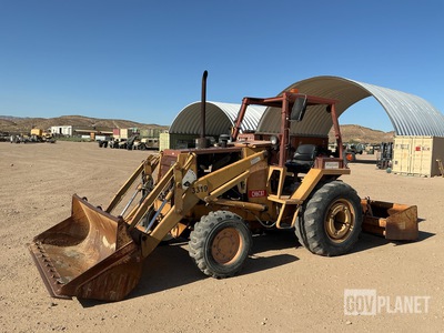 Case 480F Loader