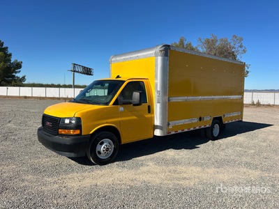 2021 GMC Savana 3500 4x2 バントラック