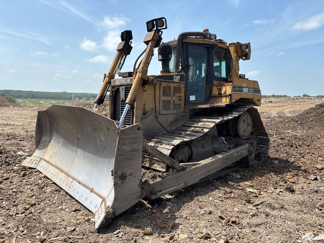 2005 Cat D6R XW Series II Crawler Dozer