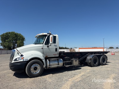 2011 International Prostar Premium 6x4 Camión rodante