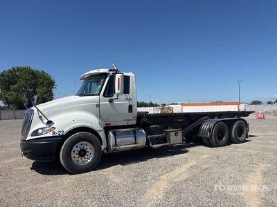 2011 International Prostar 6x4 Camion porteur à faux-cadre basculant