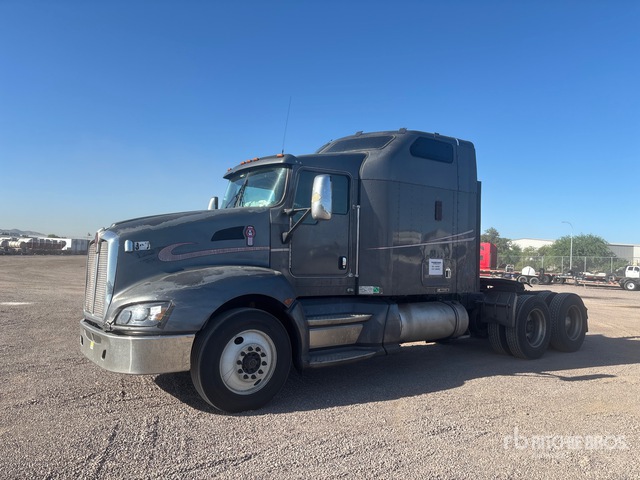 2009 Kenworth T600 6x4 T/A Sleeper Truck Tractor