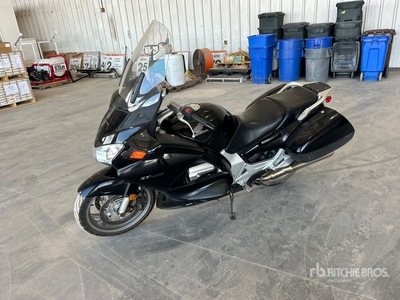 2006 Honda ST1300 1261 cc Bicicleta de crucero