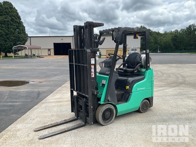 2013 Mitsubishi FGC 2500 lb Cushion Tire Chariot Élévateur