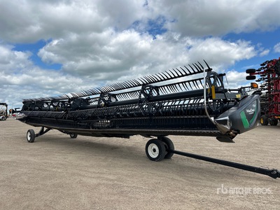 2019 MacDon FD140 40 ft Flex Draper Combine Header