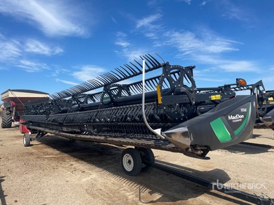 2019 MacDon FD140 40 ft Flex Draper Combine Header