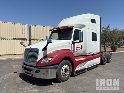 2020 International LT625 6x4 Cabina con cuccetta per trattore stradale