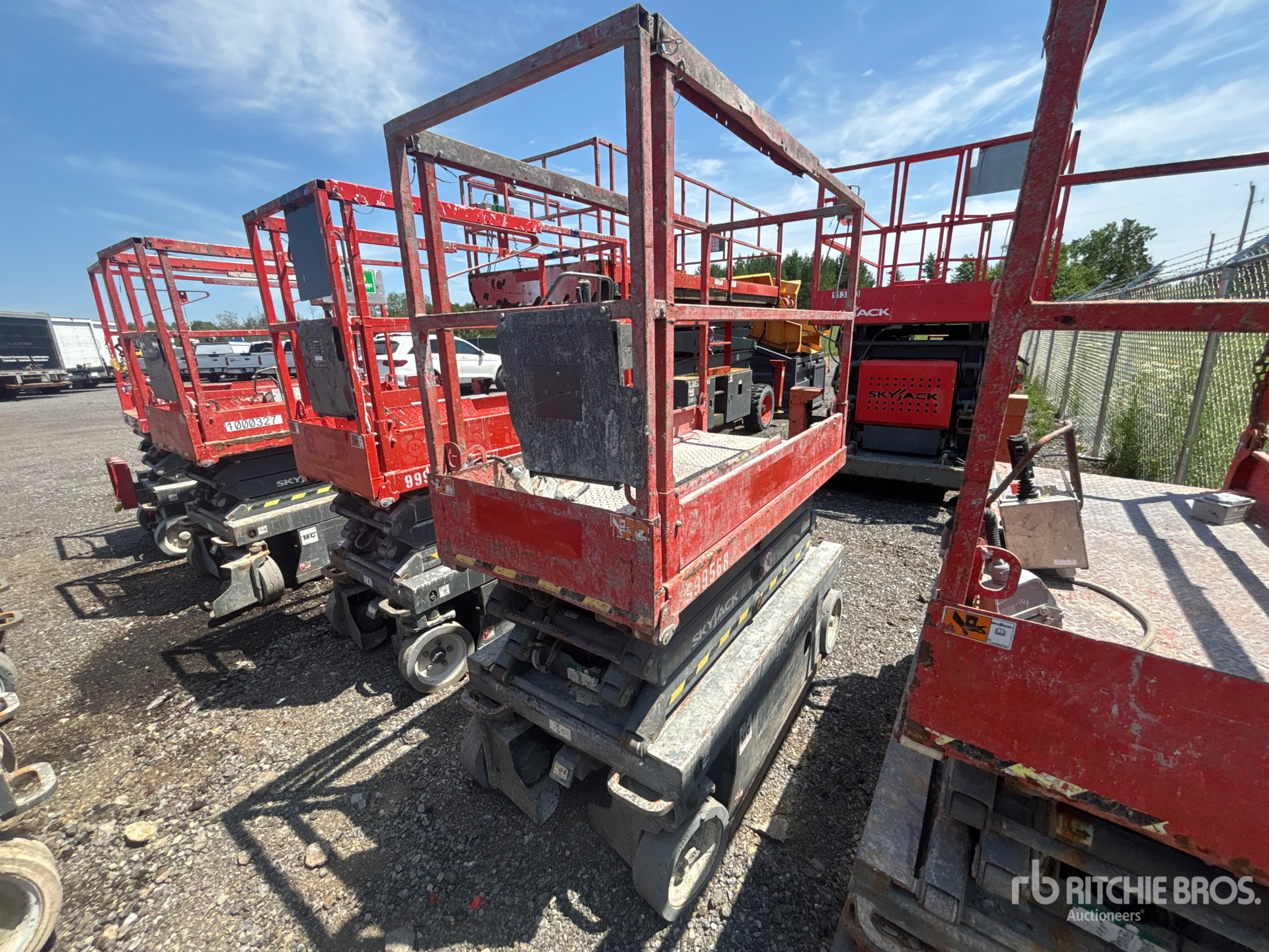 2016 Skyjack SJIII3219 Electric Scissor Lift