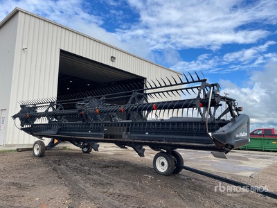 2011 MacDon D60-D 30 ft Draper Windrower Header