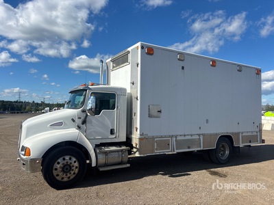 2006 Kenworth T300 4x2 Van Truck