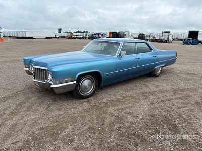 1970 Cadillac Sedan DeVille Voiture ancienne