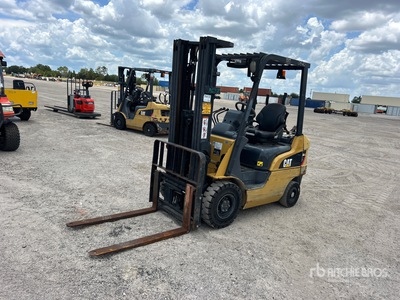 2018 Cat GP18N 3000 lb Pneumatic Tire Forklift