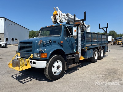 2002 Metal Grenier Projet 405 on 2001 International 4900 6x2 Extended Cab Digger Derrick Truck