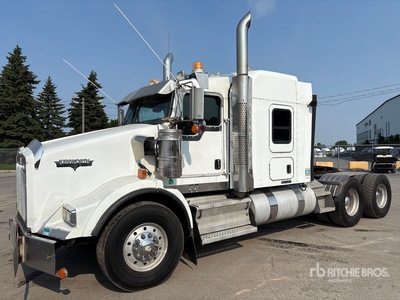 2012 Kenworth T800 6x4 T/A Sleeper Truck Tractor