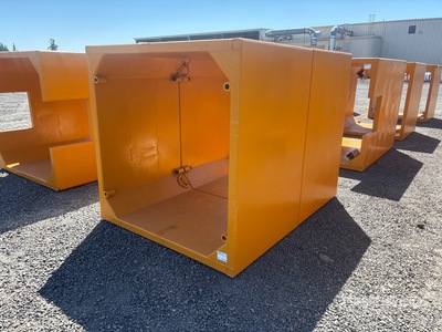 Trench Shoring TS1850 6 ft x 4 ft (3 in Wall) Manhole Box