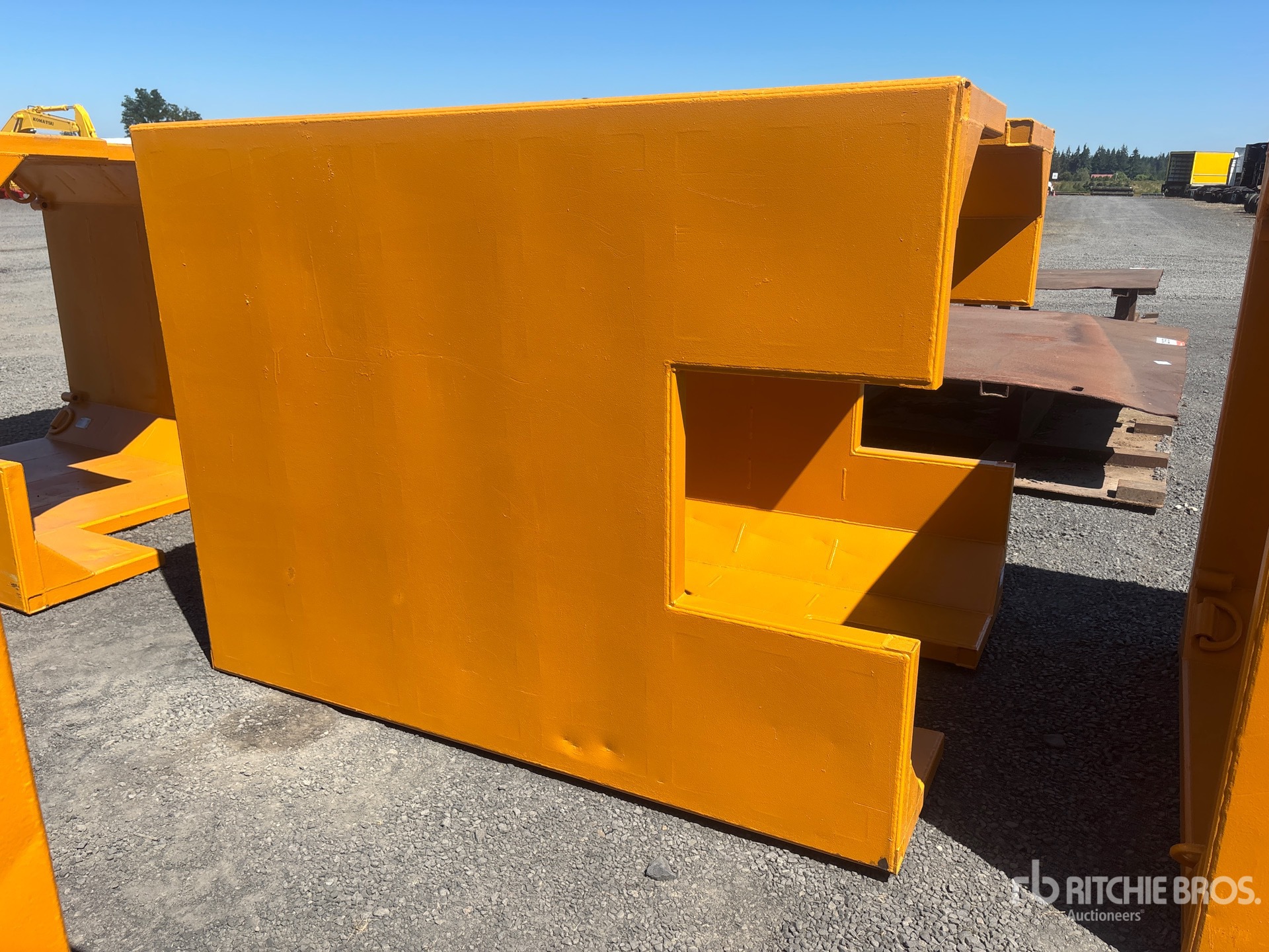 6 ft x 8 ft (3 in Wall) Manhole Box
